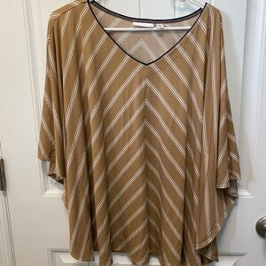Susan Graver brown striped bat wing blouse. Size 1X. V-neck.